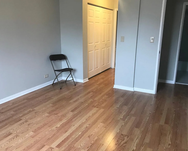 Building Photo - 1475 Rebecca Dr