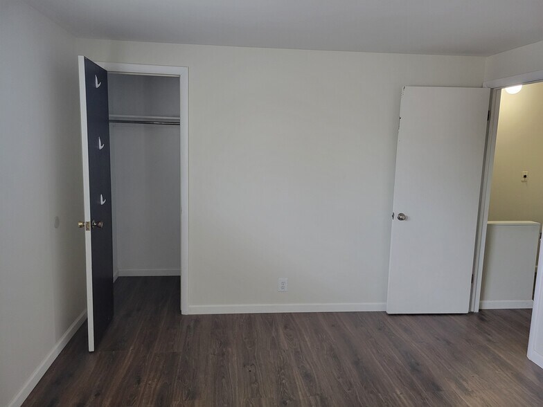 Building Photo - 1208 S 900 E