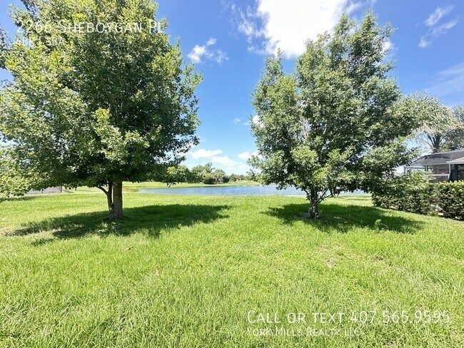 Building Photo - 2266 Sheboygan Pl