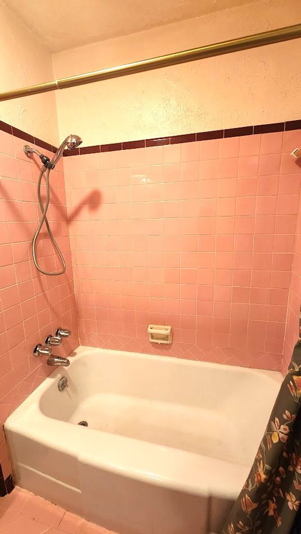 Building Photo - 3 Bed 1.5 Bath in the Coronado Heights 2nd Addn NW OKC