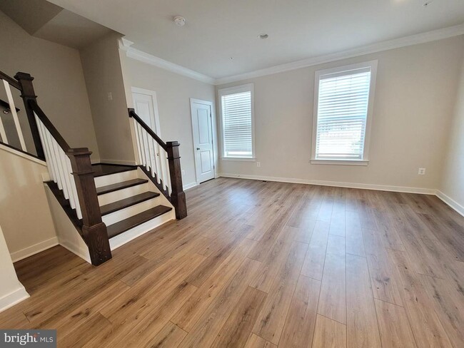 Building Photo - 8571 Red Sage Way S