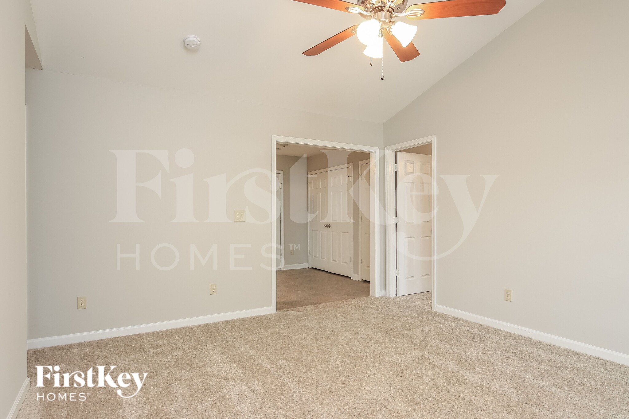 Building Photo - 4 Franklinwood Dr