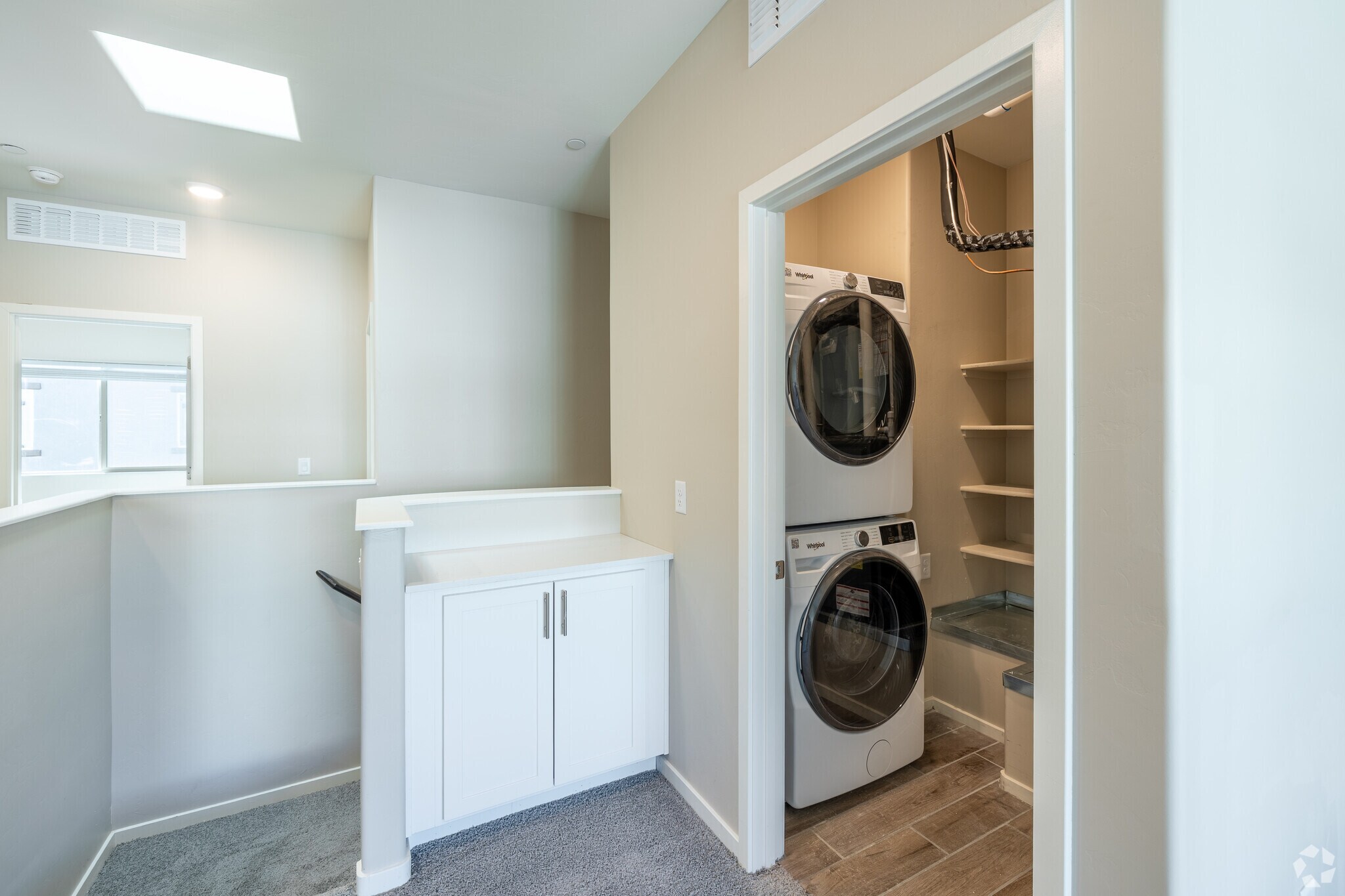 3BR, 2.5BA - 1,735SF Corner Unit - Cortaro Point