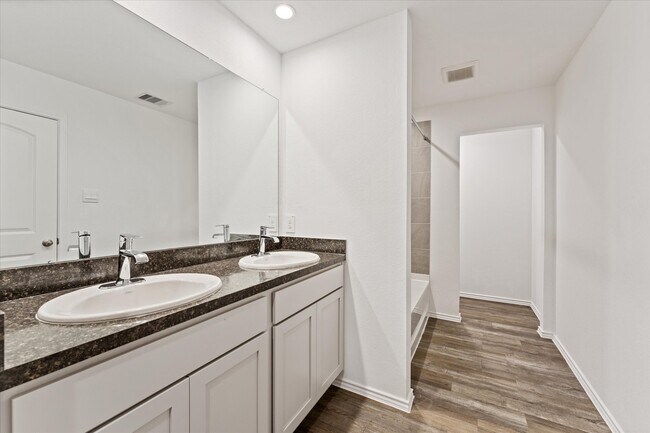 Building Photo - 24210 Sandstone Valley Ln