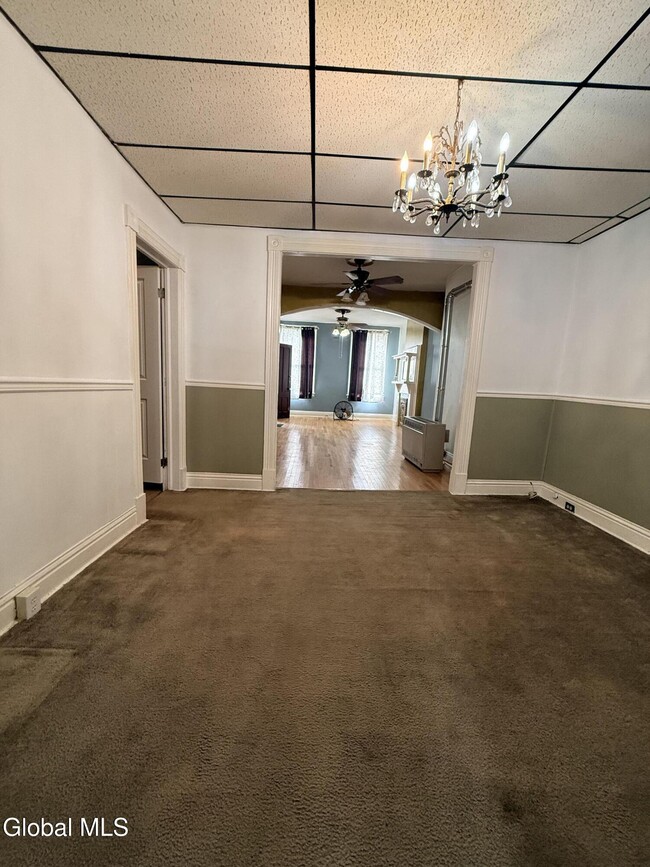 Building Photo - 412 2nd St