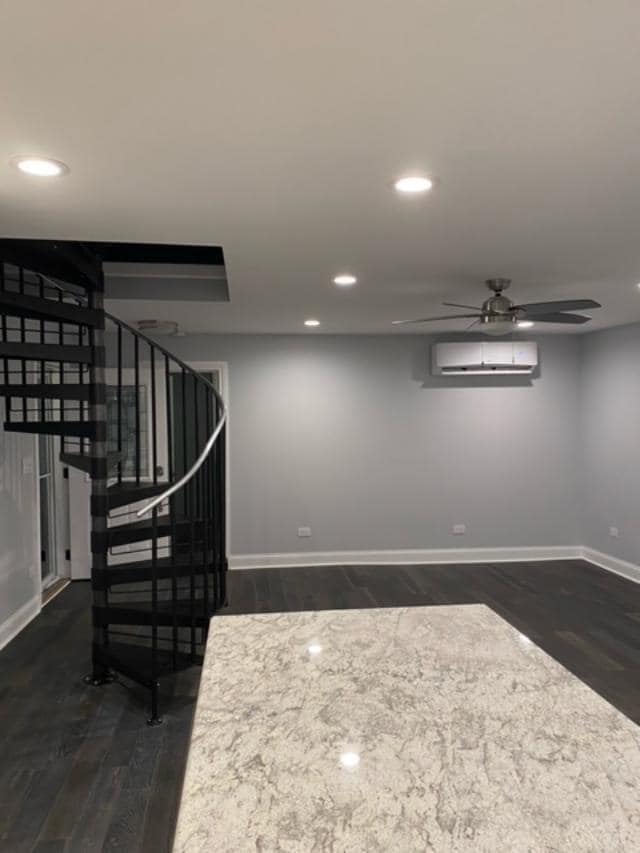 Building Photo - 3016 Grove Ln