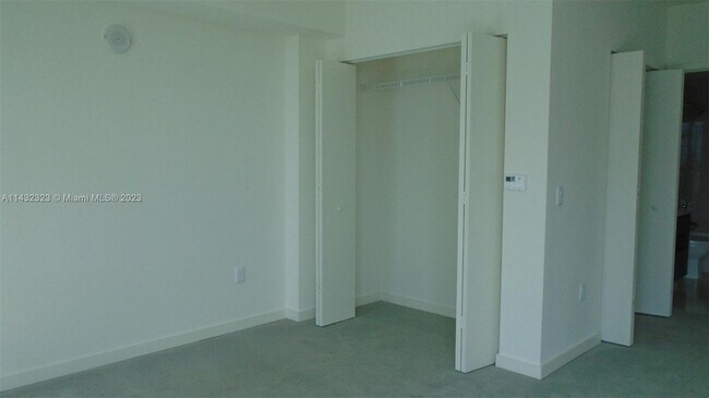 Building Photo - 1100 S Miami Ave