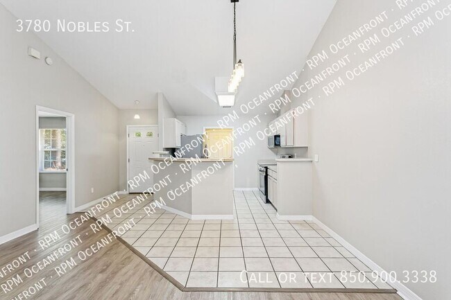 Building Photo - 3780 Nobles St