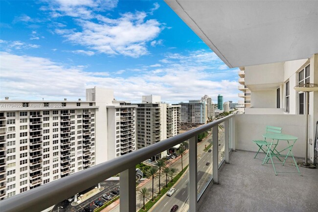 Building Photo - 5701 Collins Ave