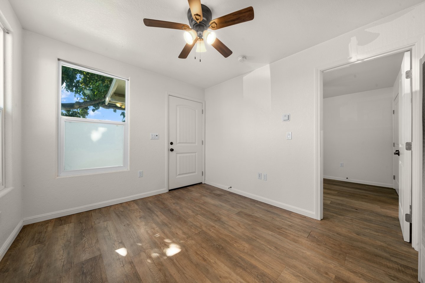 Building Photo - 96 W Siino Ave
