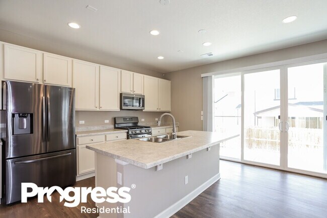 Building Photo - 9763 Uravan St