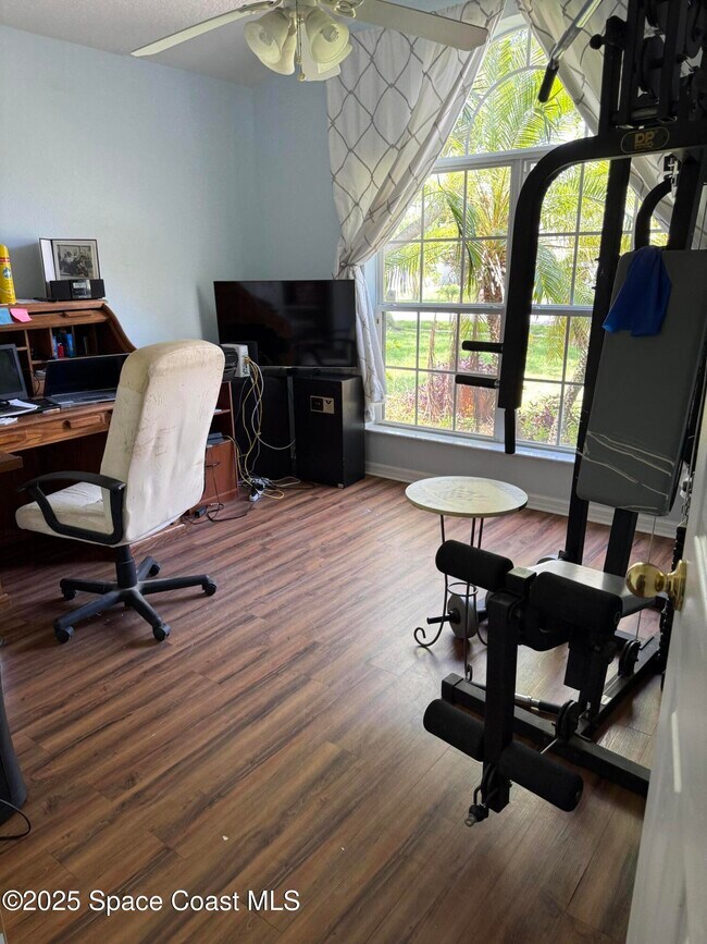 Building Photo - 2111 Savannah Blvd