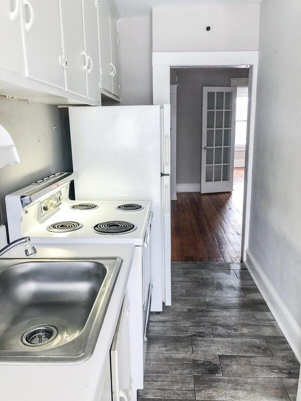 Building Photo - 806 Mulberry Ave