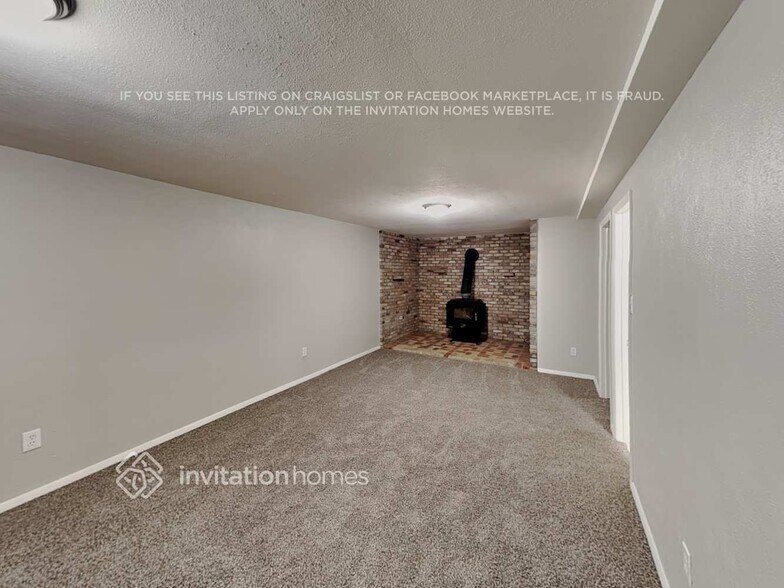 Building Photo - 18516 W 59th Dr