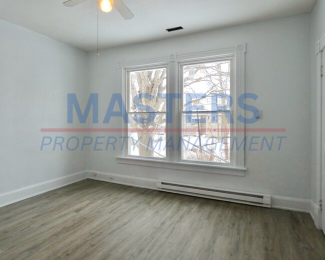 Building Photo - 425 Boston Pl