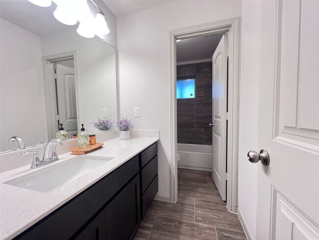 Building Photo - 7971 Tuscan Cypress Dr
