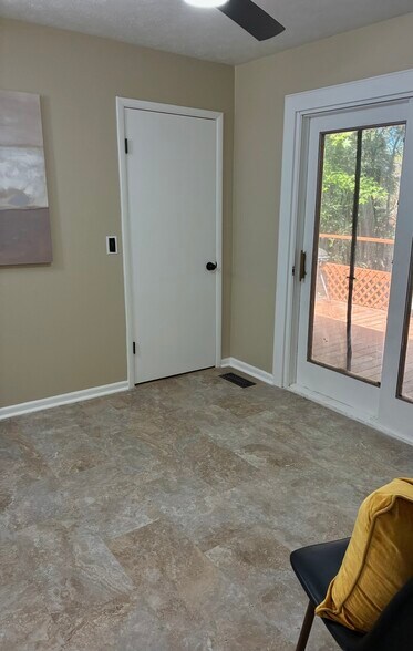 Building Photo - 410 Etowah Ave