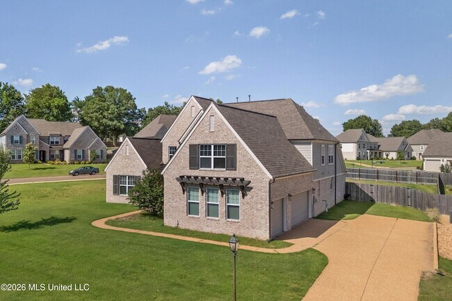 Building Photo - 13738 River Grove Ln