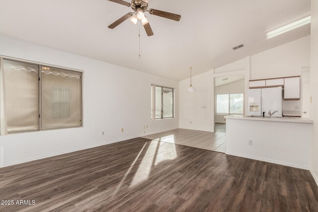 Building Photo - 15928 W Smokey Dr