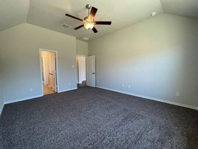 Building Photo - 7726 Merry Oaks Cv