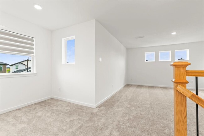 Building Photo - 22114 Paula Bluff Ln