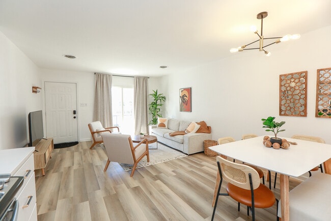 Building Photo - 9512 18th Bay St