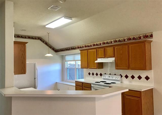 Building Photo - 101 Trailwood Dr