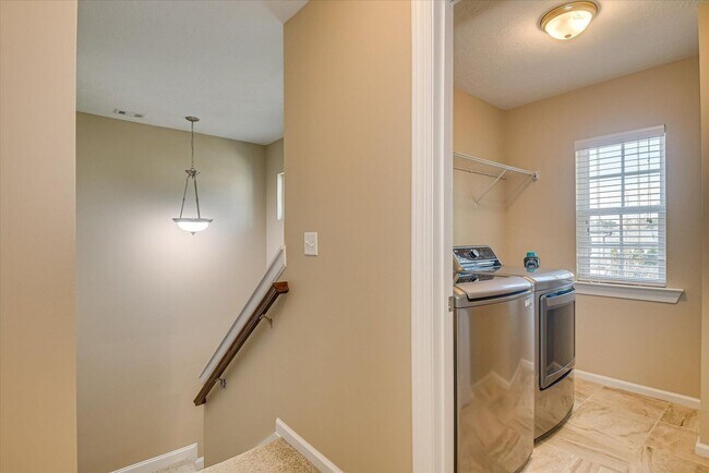 Building Photo - 852 Williford Run Dr