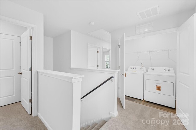 Building Photo - 5150 Hyrule Dr