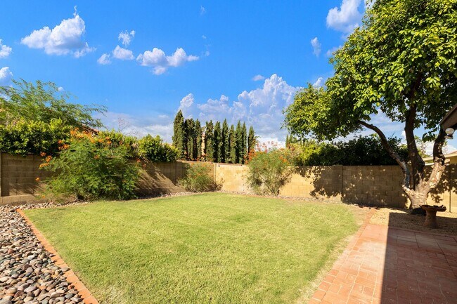 Building Photo - $60K in updates, Single level home in 85254!