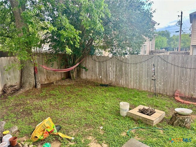 Building Photo - 864 Sagewood Trail