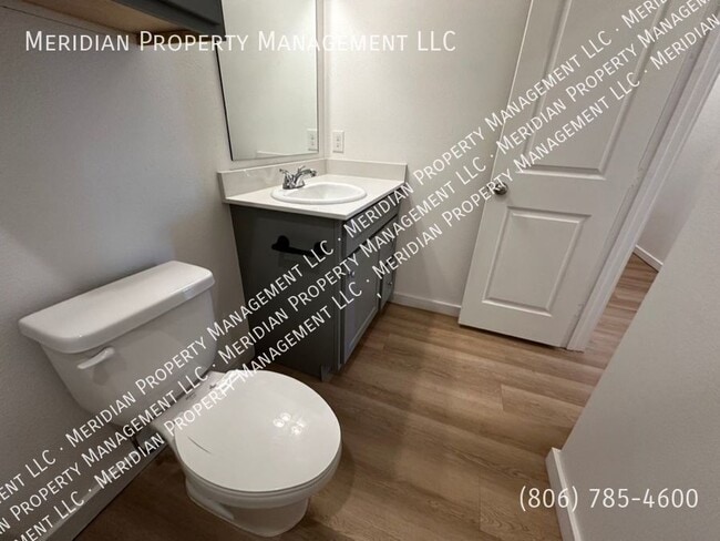 Building Photo - 5511 Itasca St