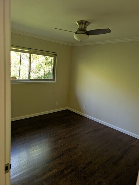 Building Photo - 529 San Benito Ave