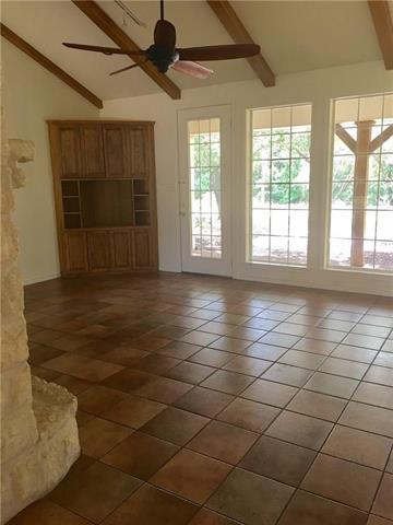 Building Photo - 3300 Bob White Dr