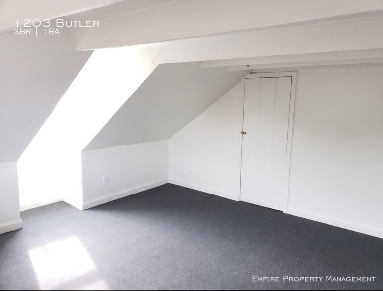Building Photo - 1203 Butler St