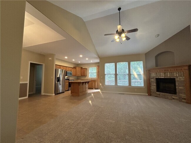Building Photo - 23 Morvan Dr