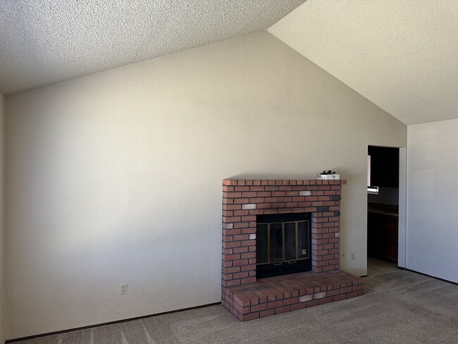 Building Photo - 4100 Goldust Dr