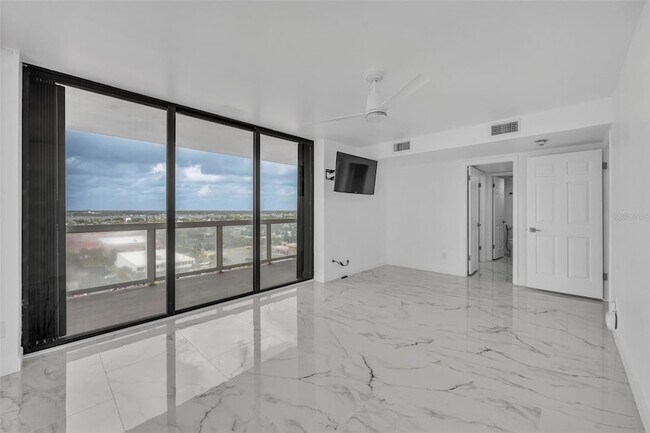 Building Photo - 3000 N Atlantic Ave