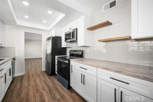 Building Photo - 5764 Laguna Way