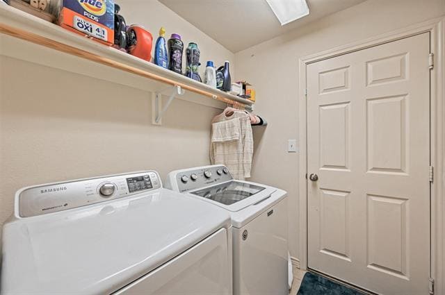 Building Photo - 3505 Versante Dr