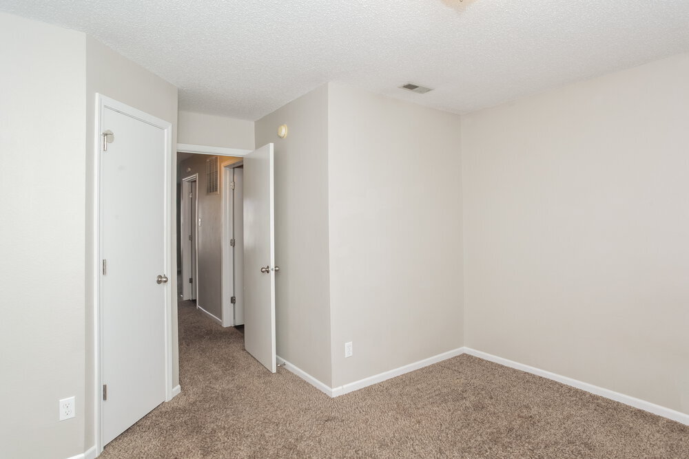 Building Photo - 9170 Amberleigh Dr