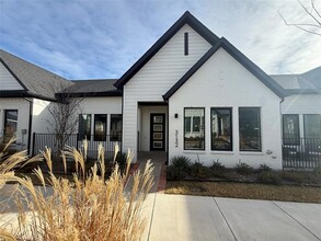 Building Photo - 3132 Water Maple Trl