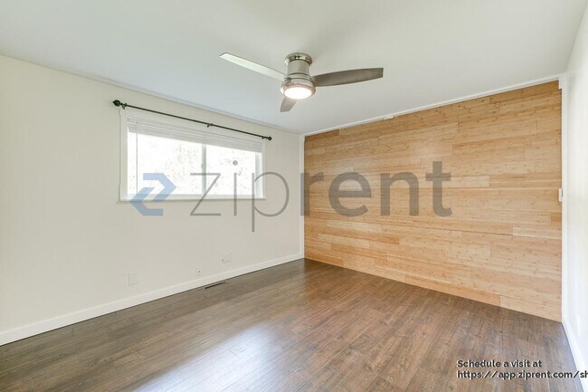 Building Photo - 4640 191st St SW