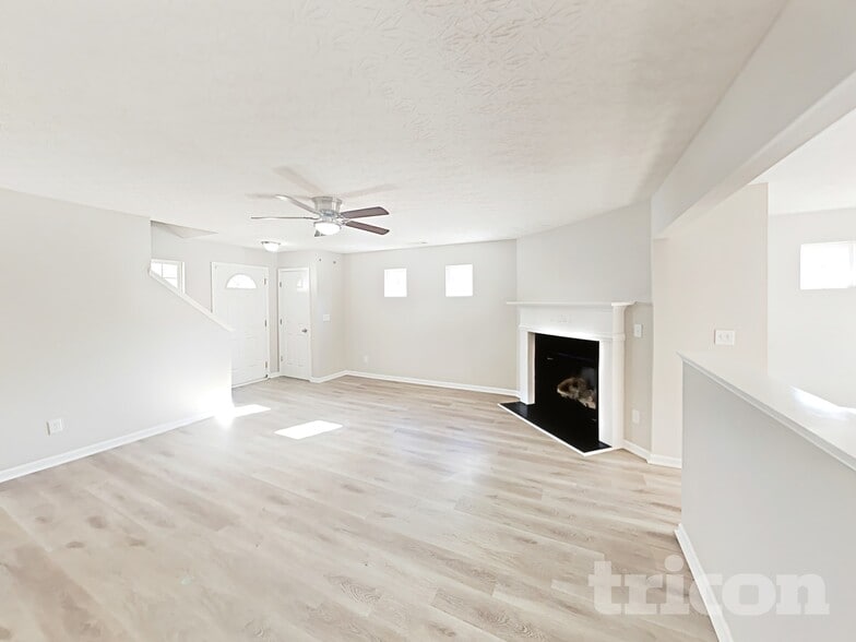 Building Photo - 177 Arrowhead Dr