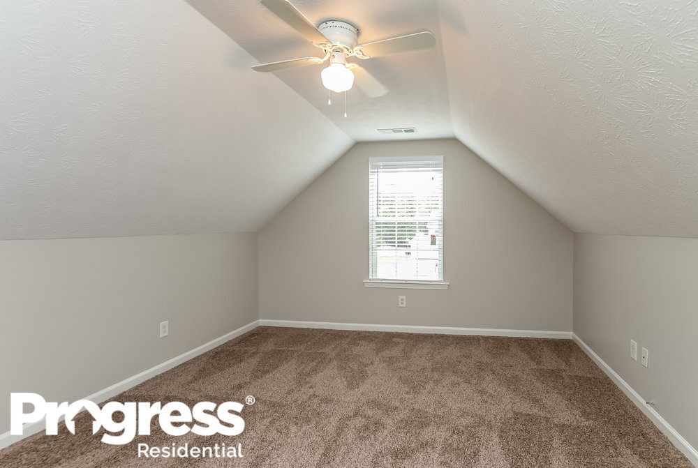 Building Photo - 838 White Dove Dr