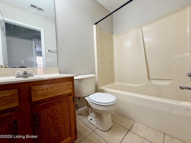 Building Photo - 252 Harrison St