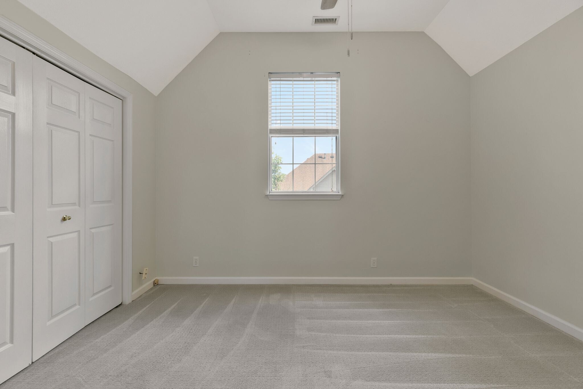 Building Photo - 5204 Catspaw Dr
