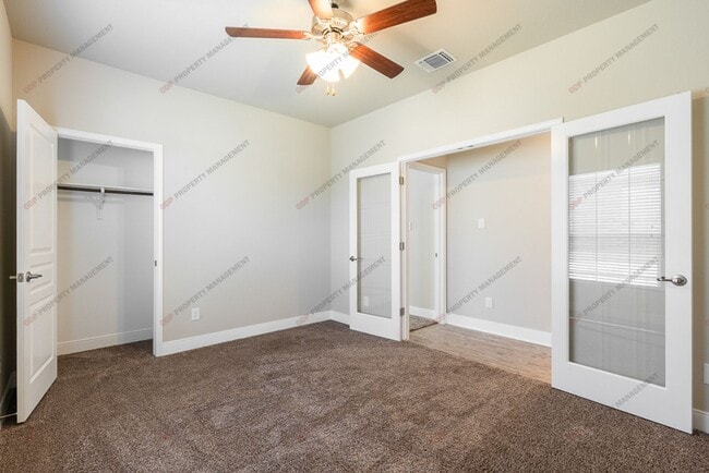 Building Photo - Magnificent home in Wyndham Hill Community!