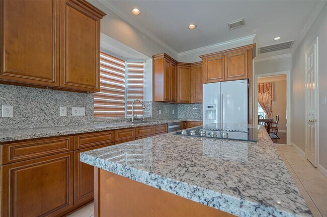 Building Photo - 4707 Gladesdale Park Ln