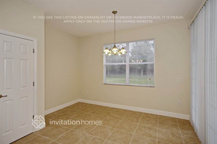 Building Photo - 10143 Malpas Point